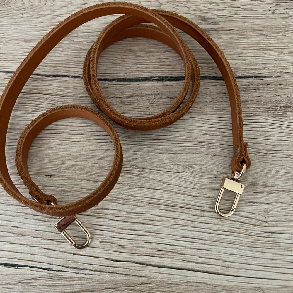Crossbody replacement strap